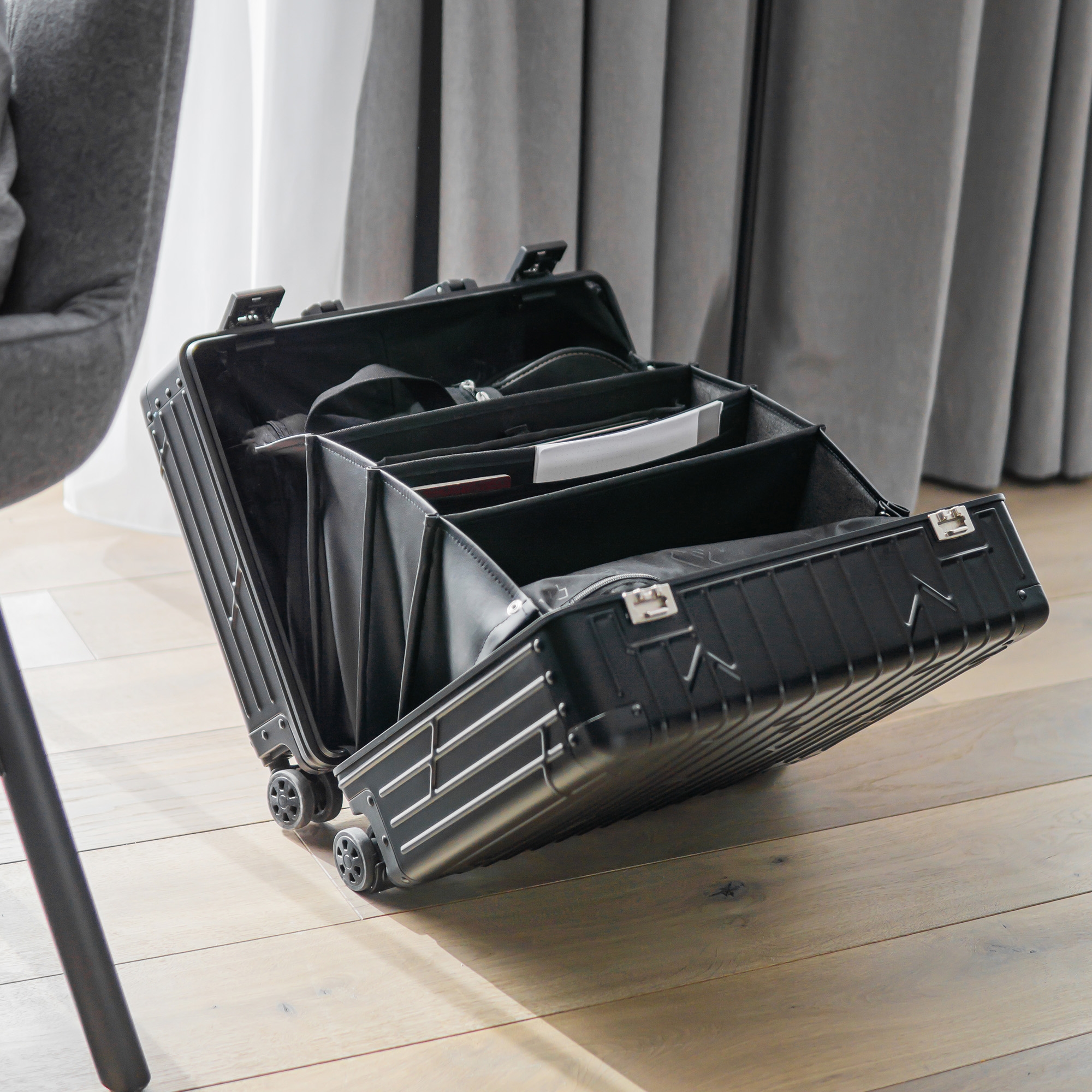 Business-Trolley Space Grey - B-Ware